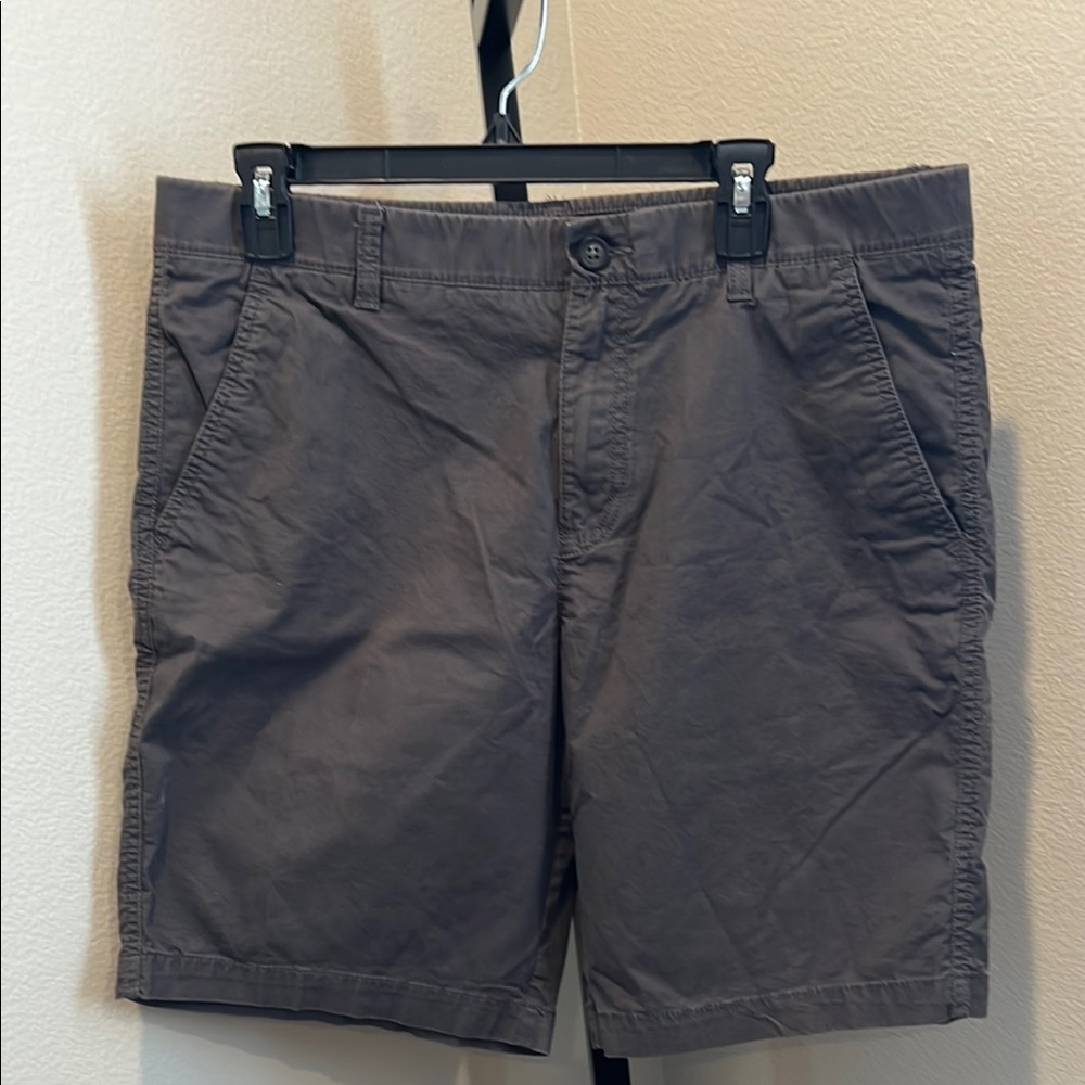 Marc Anthony Gray Flat Front Shorts Classic Style